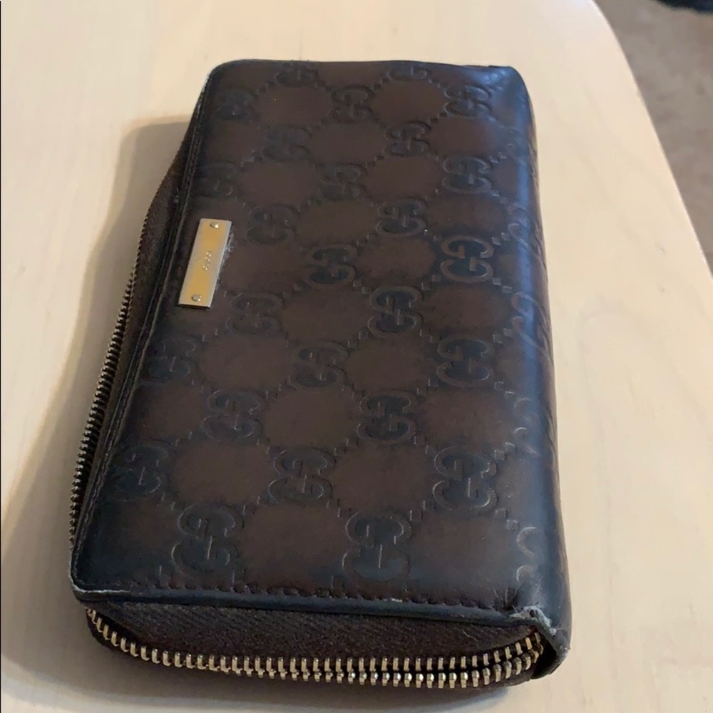 Gucci wallet